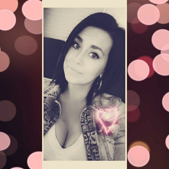 Meet your Posher, Laura - Picture 6 of 6